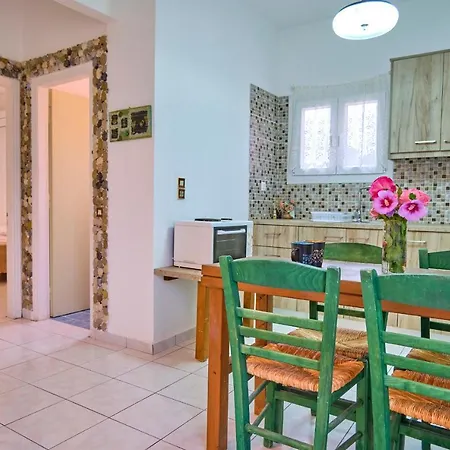 Maro Arillas Corfu Apartmán *